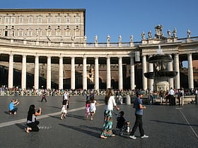 palais du vatican rome