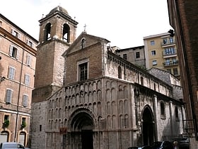 Iglesia de Santa Maria della Piazza