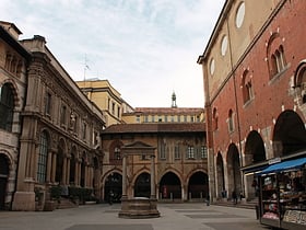piazza mercanti milan