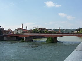 Ponte delle Navi