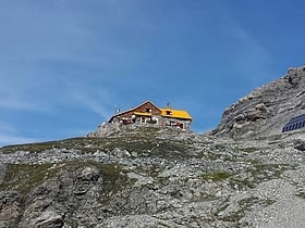 rifugio quinto alpini parque nacional del stelvio