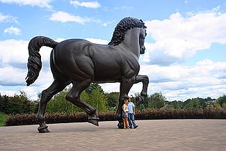 caballo de leonardo milan