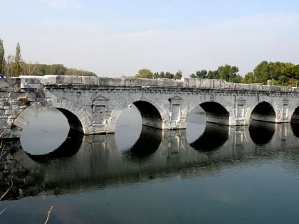 puente de tiberio rimini