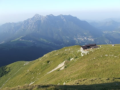 rifugio capanna 2000