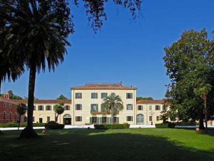 villa borbone viareggio