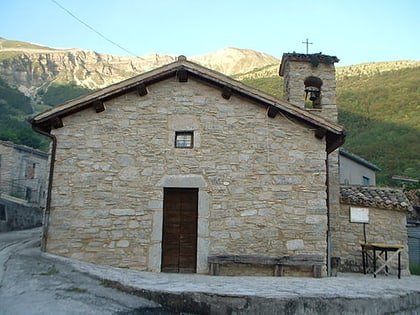 st anthony church parc national des monts sibyllins