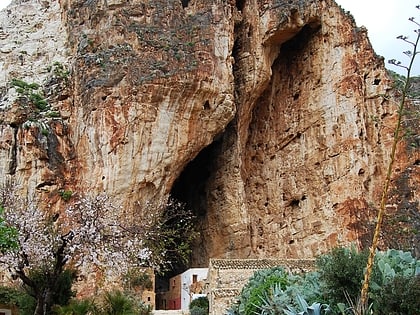 grotta mangiapane