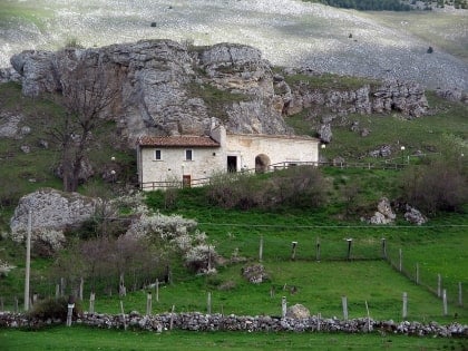 hermitage of san michele arcangelo maiella national park