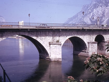 Ponte di Azzone Visconti