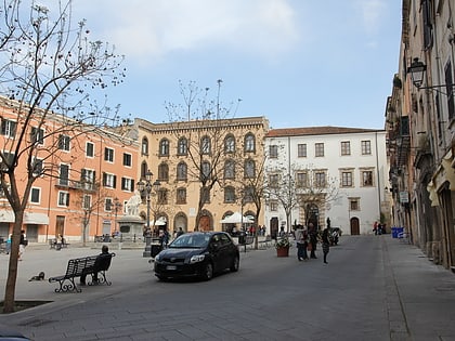 Palazzo Tola