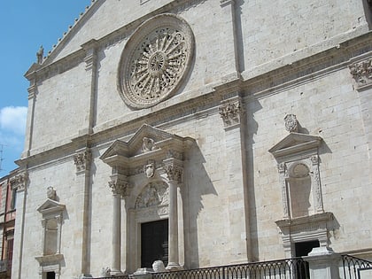 Cathédrale d'Acquaviva delle Fonti