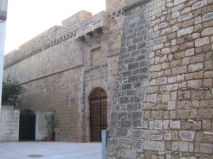 castello aragonese castro