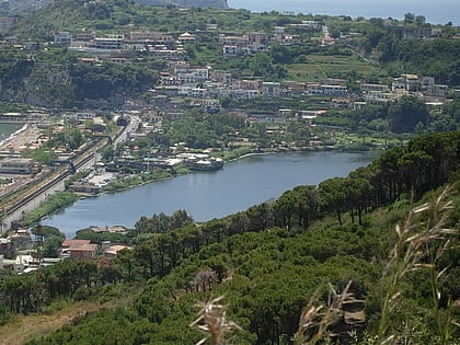 Lago Lucrino