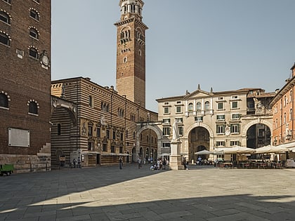 piazza dei signori verona