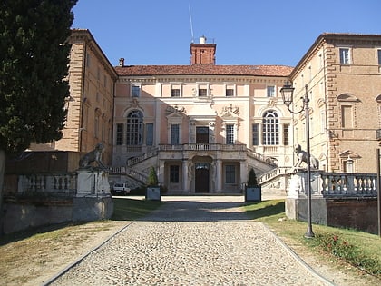 Castello di Govone