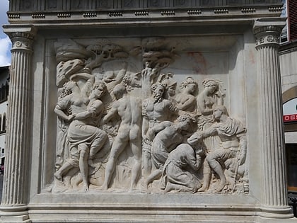 monument to giovanni delle bande nere florencja