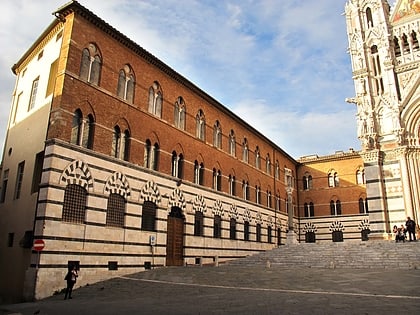 palazzo arcivescovile sienne