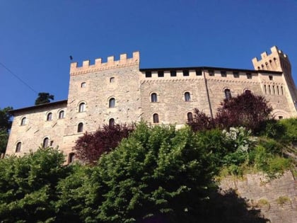 castello pallotta caldarola