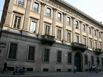 palazzo anguissola milan