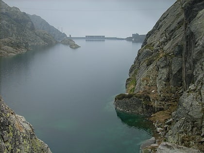 lago nero