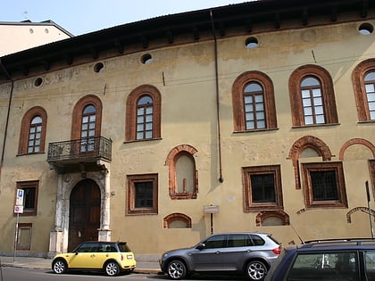 Casa Fontana-Silvestri