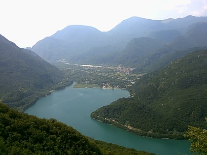 Lac de Cavazzo