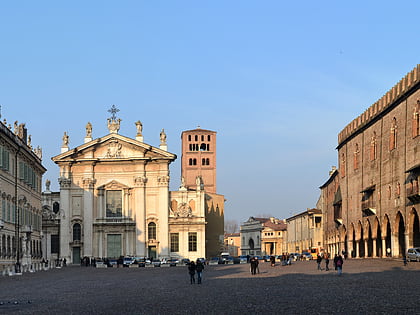 cathedrale san pietro de mantoue