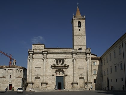 catedral basilica de santa maria y san emigdio ascoli piceno