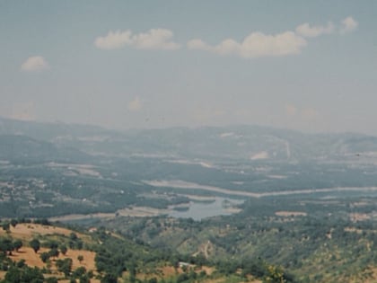 Lago di Pietra del Pertusillo