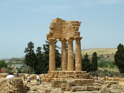 temple of dioskouri agrigente