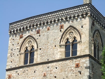 palazzo dei duchi di santo stefano taormina