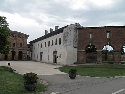 galleria degli antichi and palazzo del giardino sabbioneta