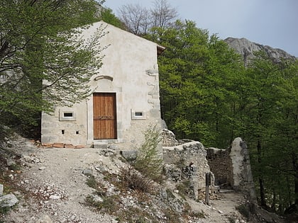 ermitage madonna di coccia campo di giove