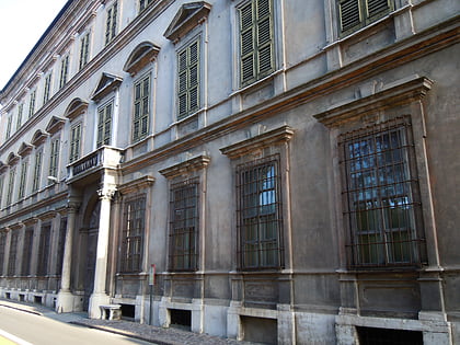 palazzo cavriani mantoue