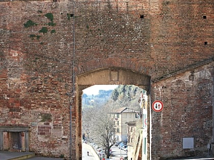 Porta di Fontebranda