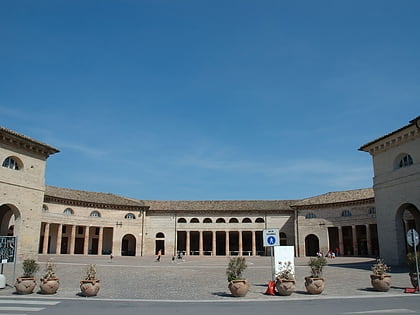 Biblioteca Comunale Antonelliana