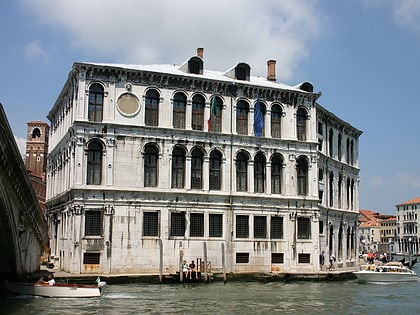 palazzo dei camerlenghi venecia