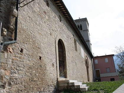 chiesa di san martino dei gualdesi castelsantangelo sul nera