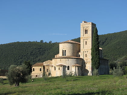 abbey of santantimo montalcino