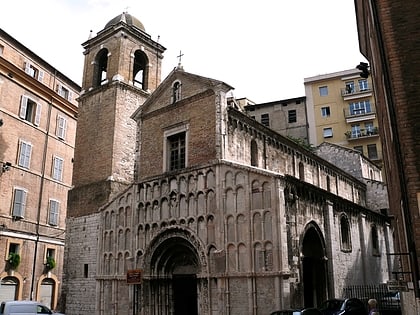 chiesa di santa maria della piazza ancone