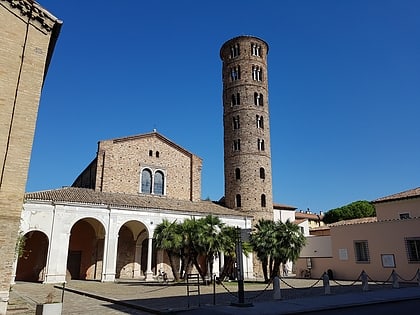basilica of santapollinare nuovo ravenna