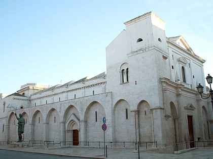 basilique du saint sepulcre de barletta