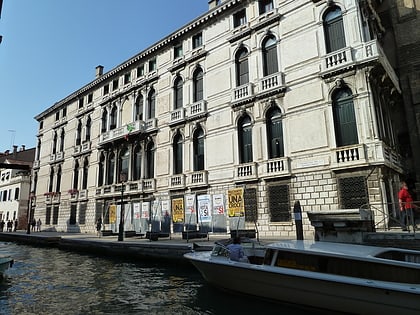 Palazzo da Lezze, Venice