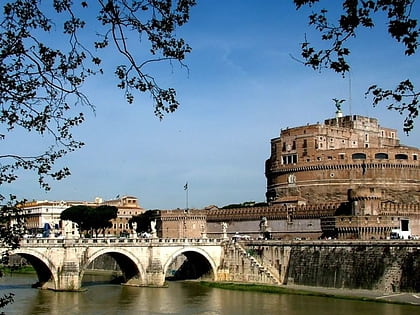 lungotevere castello rzym