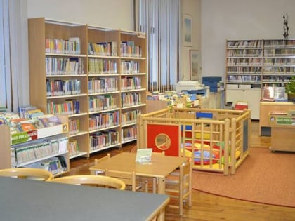 municipal library levico terme