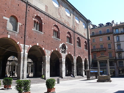 palazzo della ragione mediolan