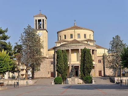 Concatedral basílica de San Constancio y Santo Tomás de Aquino