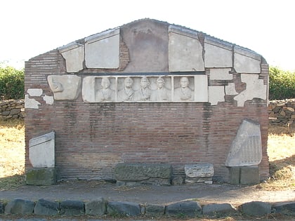 tomb of hilarus fuscus rzym