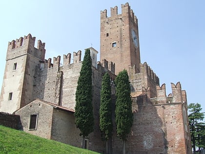 castello scaligero villafranca di verona