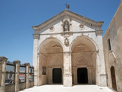 sanctuaire de saint michel larchange monte santangelo